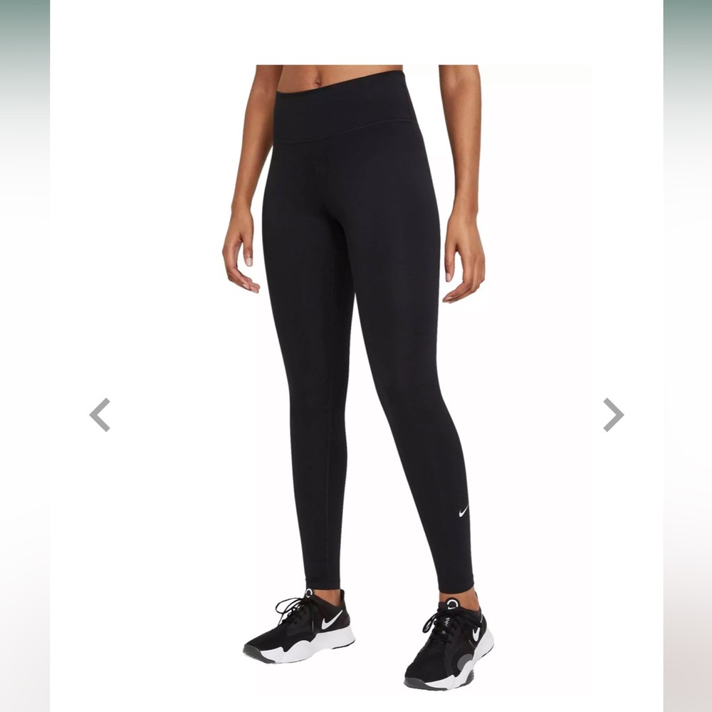 Nike Dry Fit Leggings - Large